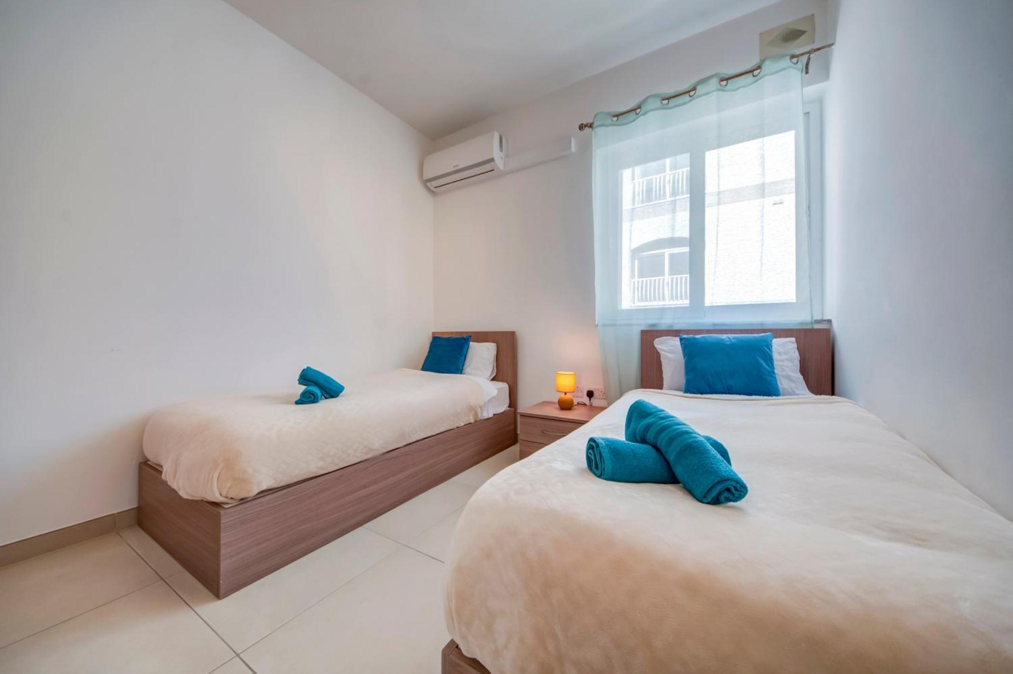 Modern 2Br Apt With Balconies In St Julians, Paceville - Apt 5 By Vaganza سانت جوليان المظهر الخارجي الصورة