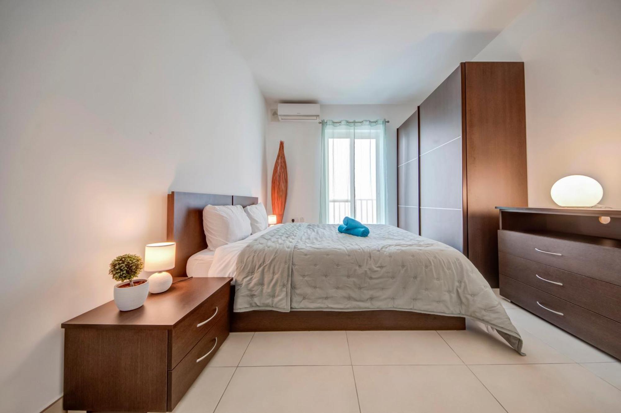 Modern 2Br Apt With Balconies In St Julians, Paceville - Apt 5 By Vaganza سانت جوليان المظهر الخارجي الصورة