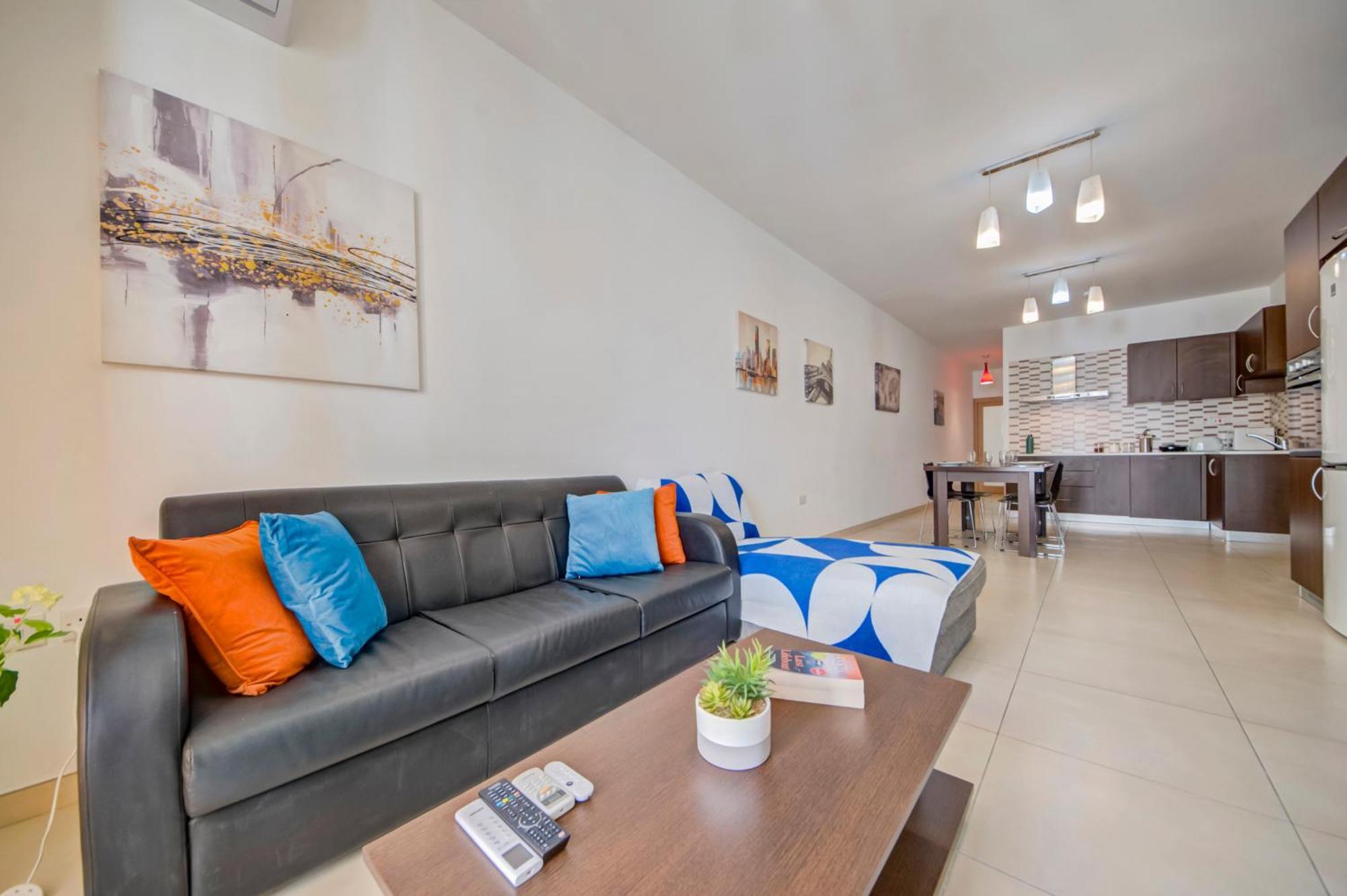 Modern 2Br Apt With Balconies In St Julians, Paceville - Apt 5 By Vaganza سانت جوليان المظهر الخارجي الصورة