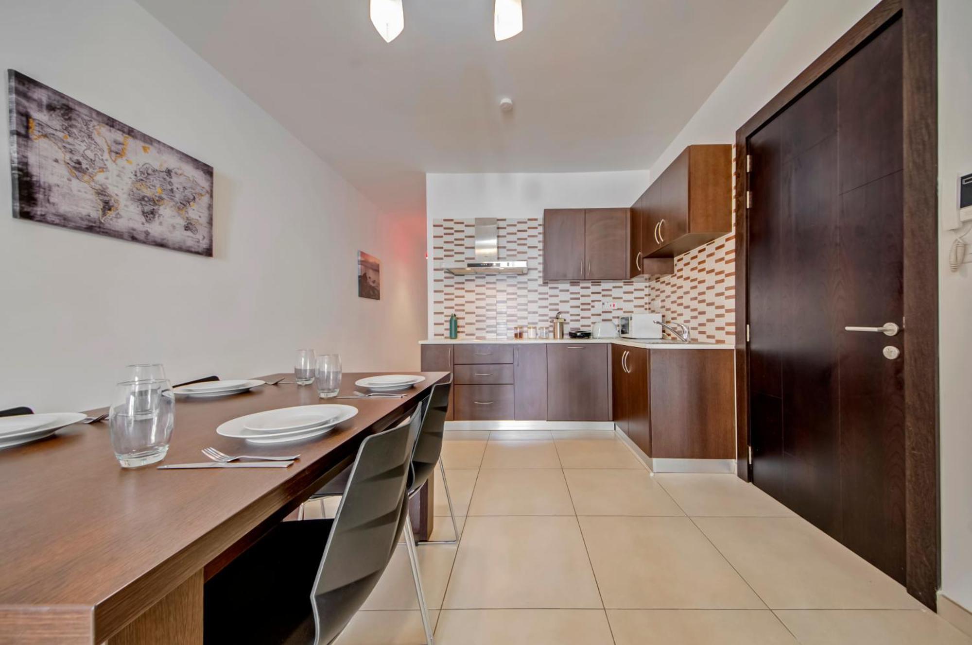 Modern 2Br Apt With Balconies In St Julians, Paceville - Apt 5 By Vaganza سانت جوليان المظهر الخارجي الصورة
